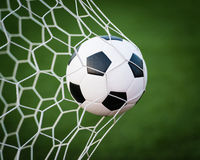 soccer-ball-goal-net-28512282